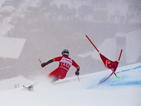 Odermatt signe le hat trick sur la Chuenisbärgli