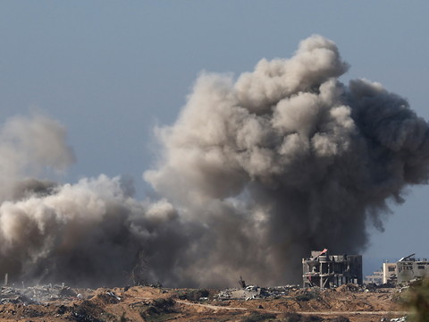 La guerre entre dans son 4e mois, deux journalistes tués par Israël