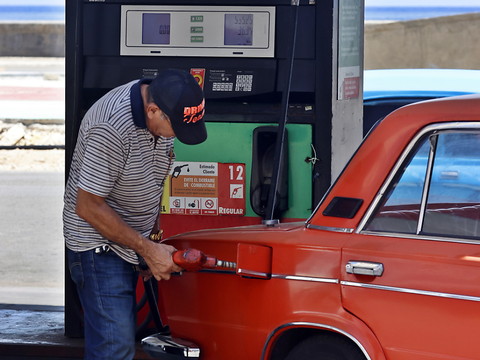 Le prix de l'essence va être multiplié par cinq à Cuba