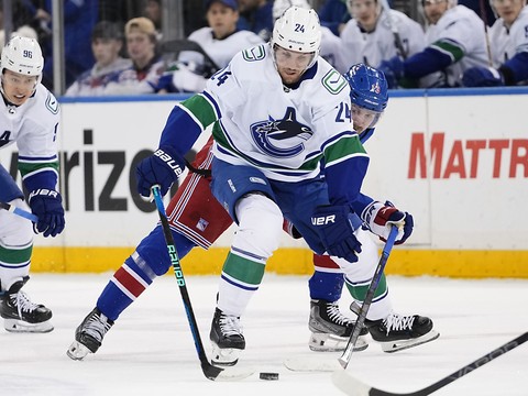 Vancouver et Pius Suter régalent au Madison Square Garden