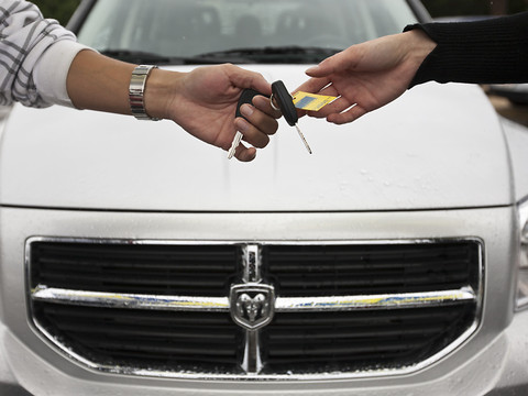 Plus de la moitié des Suisses financent leur voiture par crédit