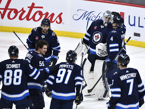 Un 7e succès de suite pour les Jets de Niederreiter