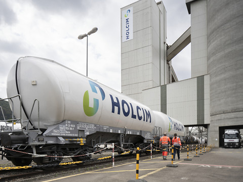 Holcim réalise trois acquisitions en Europe