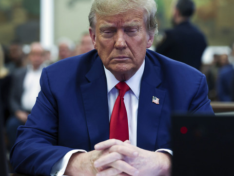 Trump condamné à payer les frais d'avocat au New York Times