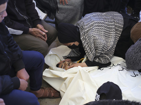 Gaza: Israël bombarde toujours, 