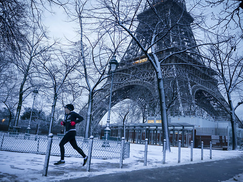 En 2023, la tour Eiffel plus visitée qu'avant le Covid