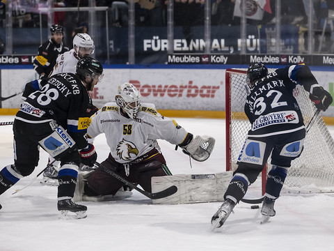 Genève se cherche, Fribourg s'est trouvé depuis un moment