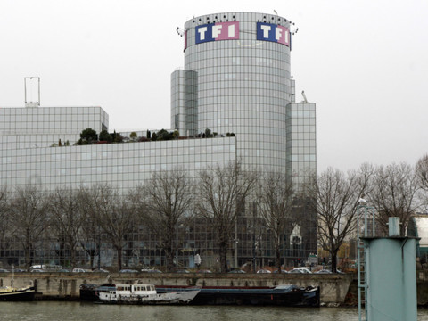 Plainte de TF1 pour 