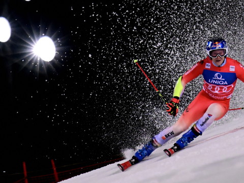 Meillard 2e derrière Feller en géant, Odermatt 11e à une seconde