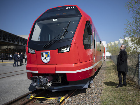 Stadler Rail décroche des commandes des RhB et des BOB