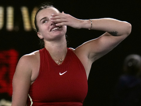 Sabalenka, tenante du titre, se qualifie pour la finale