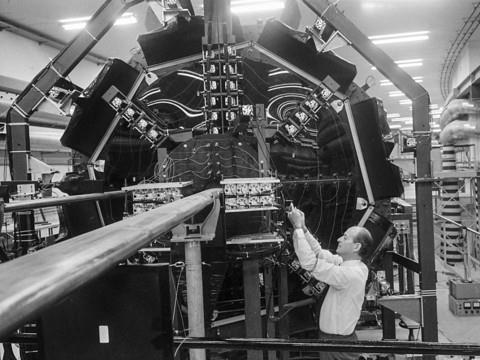 Le CERN fête 70 ans de recherche en physique des particules