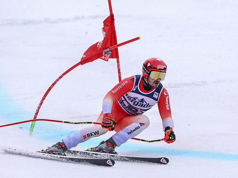 Premier podium de l'hiver pour Meillard, Odermatt 4e