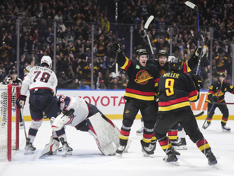 Deux assists et une victoire pour Suter