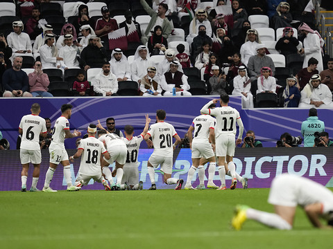 Fin de parcours en huitièmes pour la Palestine, battue par le Qatar