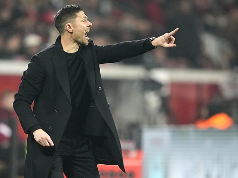 Un faux Xabi Alonso demande de l'argent sur les réseaux sociaux