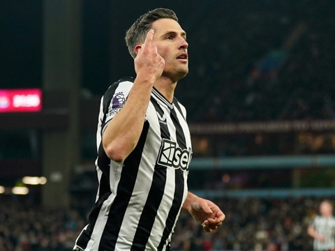 Premier League: Schär mène Newcastle à la victoire
