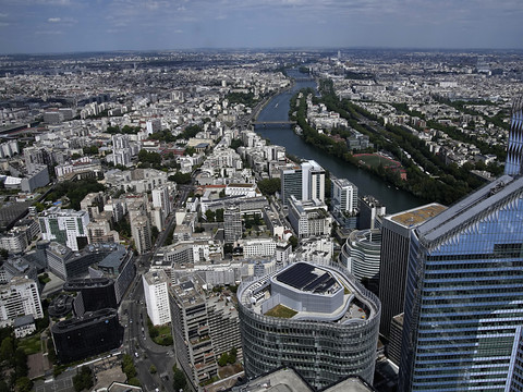 France: l'inflation ralentit nettement en janvier, à 3,1% sur un an