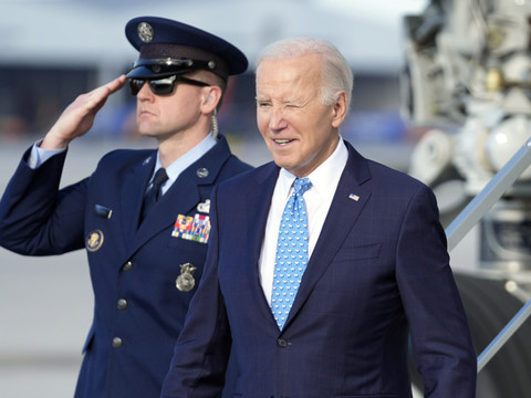 Biden dans le Michigan, épicentre d'une colère