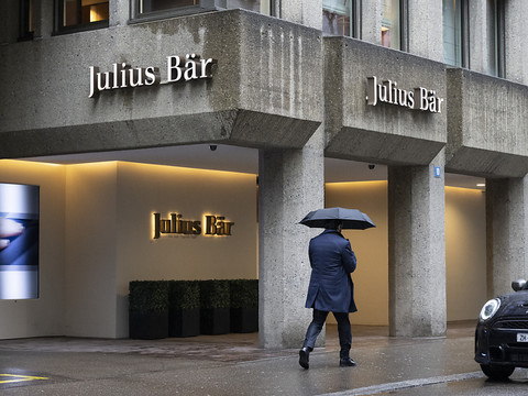 Julius Bär supprime 250 postes