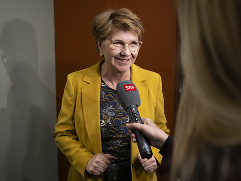 Il n'y a pas de dissensions internes au DDPS, assure Viola Amherd