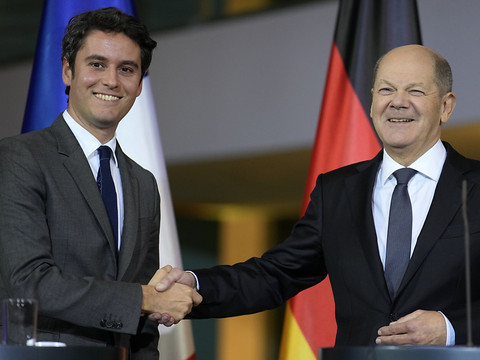 Attal à Berlin pour un 