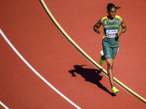 Caster Semenya demande une aide financière avant son audience