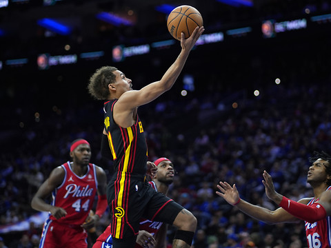 Les Hawks renouent avec la victoire face aux Sixers