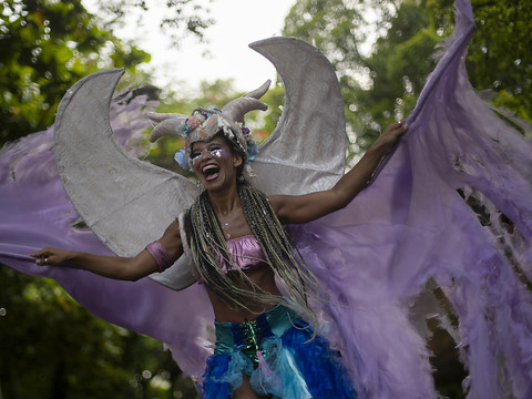 Cinq choses à savoir sur le carnaval, de Rio mais pas seulement - RTN