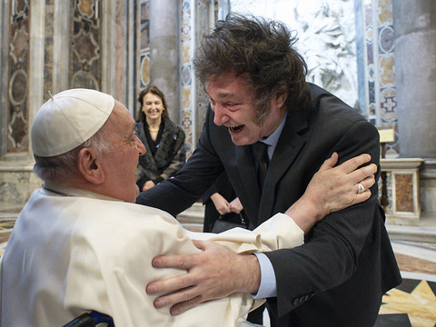 Premier face à face entre Milei et son compatriote le pape François