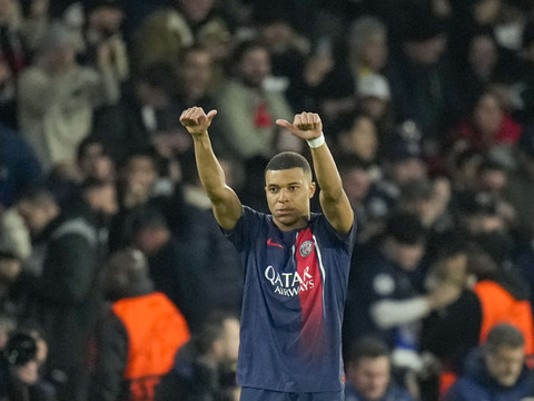Kylian Mbappé libère Paris