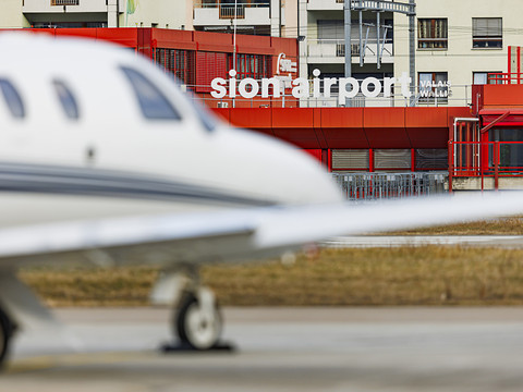 Le Valais veut développer l'aéroport civil de Sion