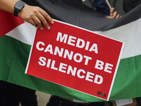 Près de 100 journalistes tués en 2023, les trois quarts à Gaza
