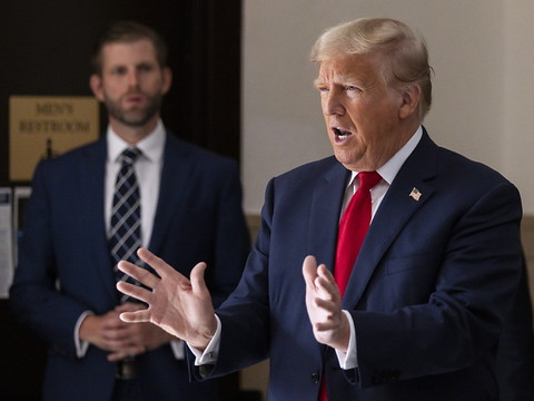 Trump condamné à 350 millions de dollars d'amende pour fraudes