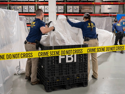 Un ex-indic du FBI recevait des infox russes sur les Biden