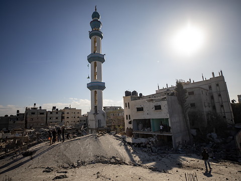 Raids israéliens incessants sur Gaza, une centaine de morts en 24h