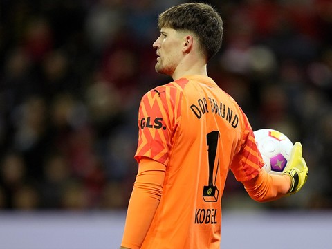 Borussia Dortmund privé de Gregor Kobel dimanche