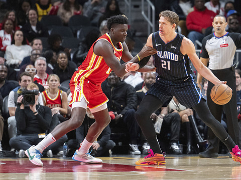 Les Hawks relèvent la tête