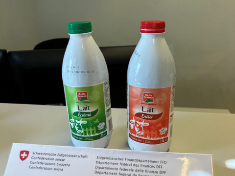 Arrêté avec de la cocaïne dans deux bouteilles de lait