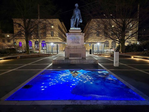 Neuchâtel: une deuxième oeuvre artistique face à David de Pury