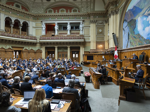 Les déclarations de non-réexportation doivent rester obligatoires