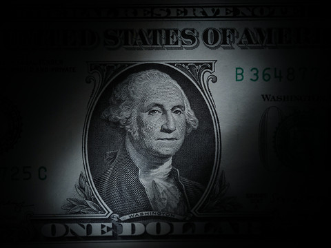 USA: l'inflation sur un an faiblit en janvier, rebondit sur un mois