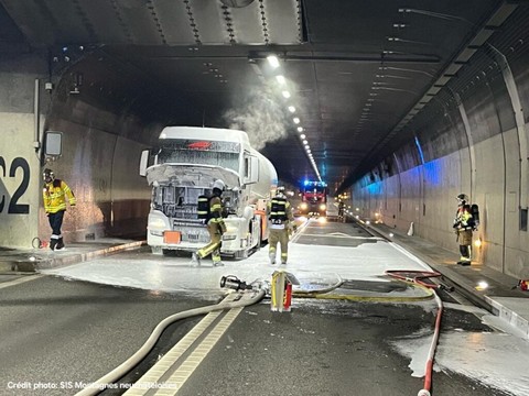 Début d'incendie d'un camion-citerne à la Vue-des Alpes
