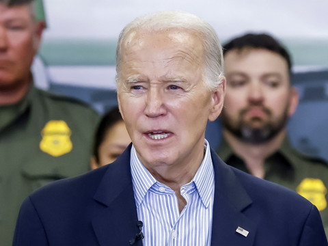Visites rivales de Trump et Biden à la frontière avec le Mexique