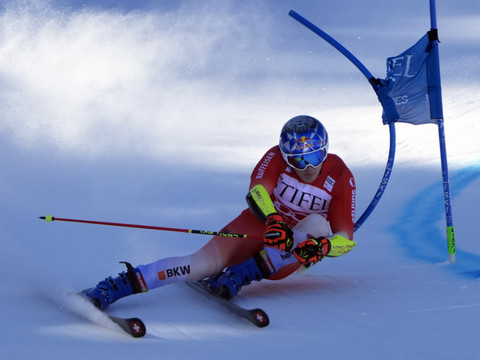 Marco face à Odermatt à Aspen