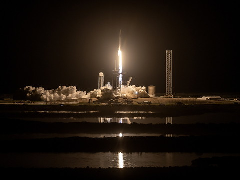 SpaceX fait décoller un nouvel équipage vers l'ISS