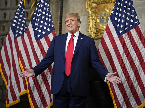 Trump compte sur un sacre républicain lors du 