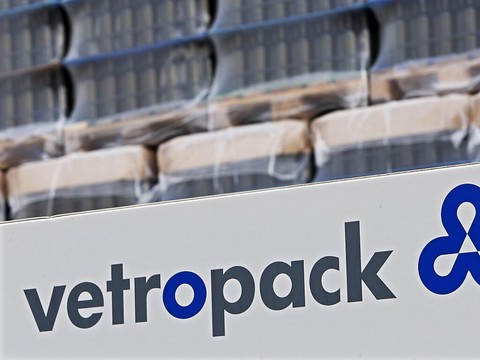 Vetropack envisage la fermeture de son site de St-Prex