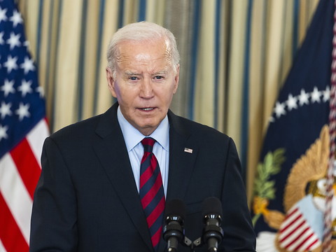 Aide humanitaire: Biden ordonne à l'armée d'établir un port à Gaza