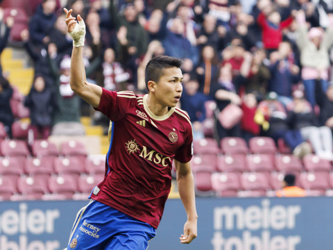 Servette leader !